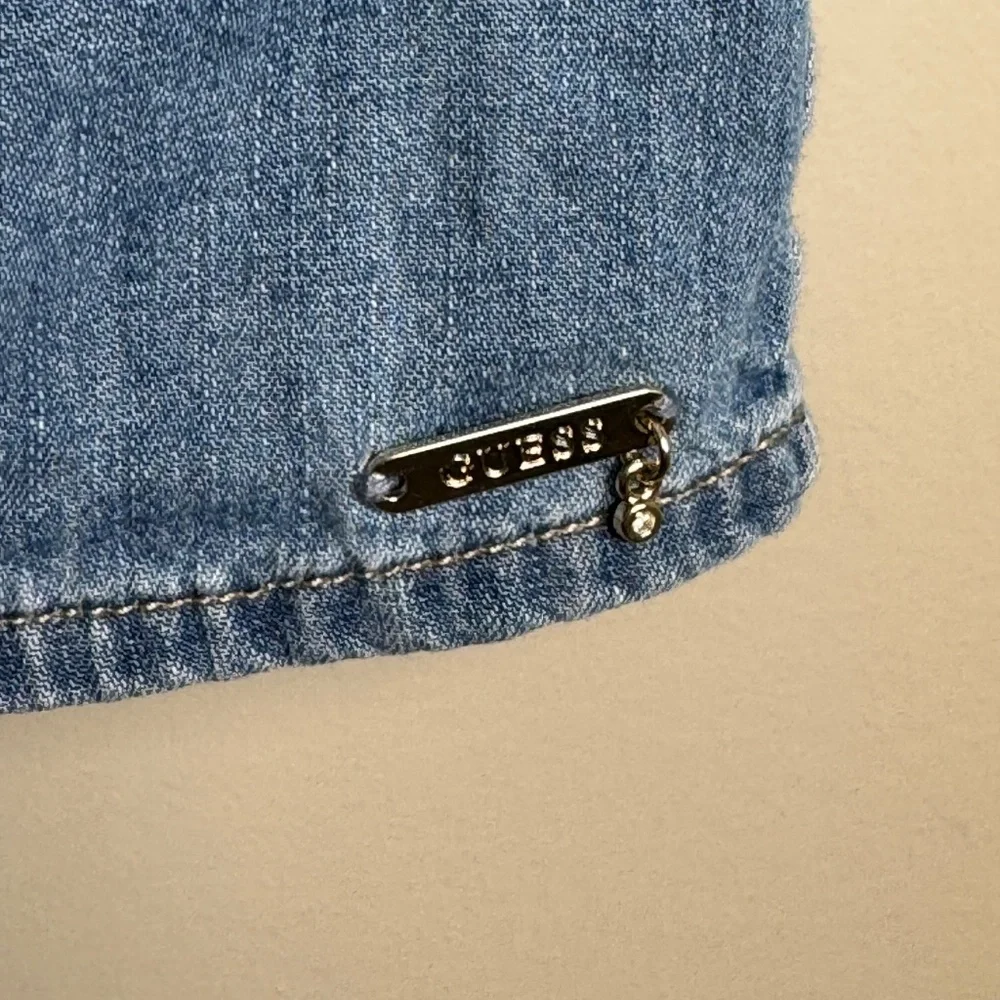 GUESS‎ Girl's 8 Denim Cold Shoulder Button Front Jean Dress Collared Lace Blue - Picture 4 of 15
